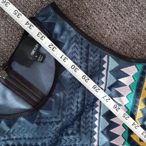 🖤Greylin (Anthropologie)🖤 - Navy/Multicolor Chevron Shift Dress - Picture 13 of 15